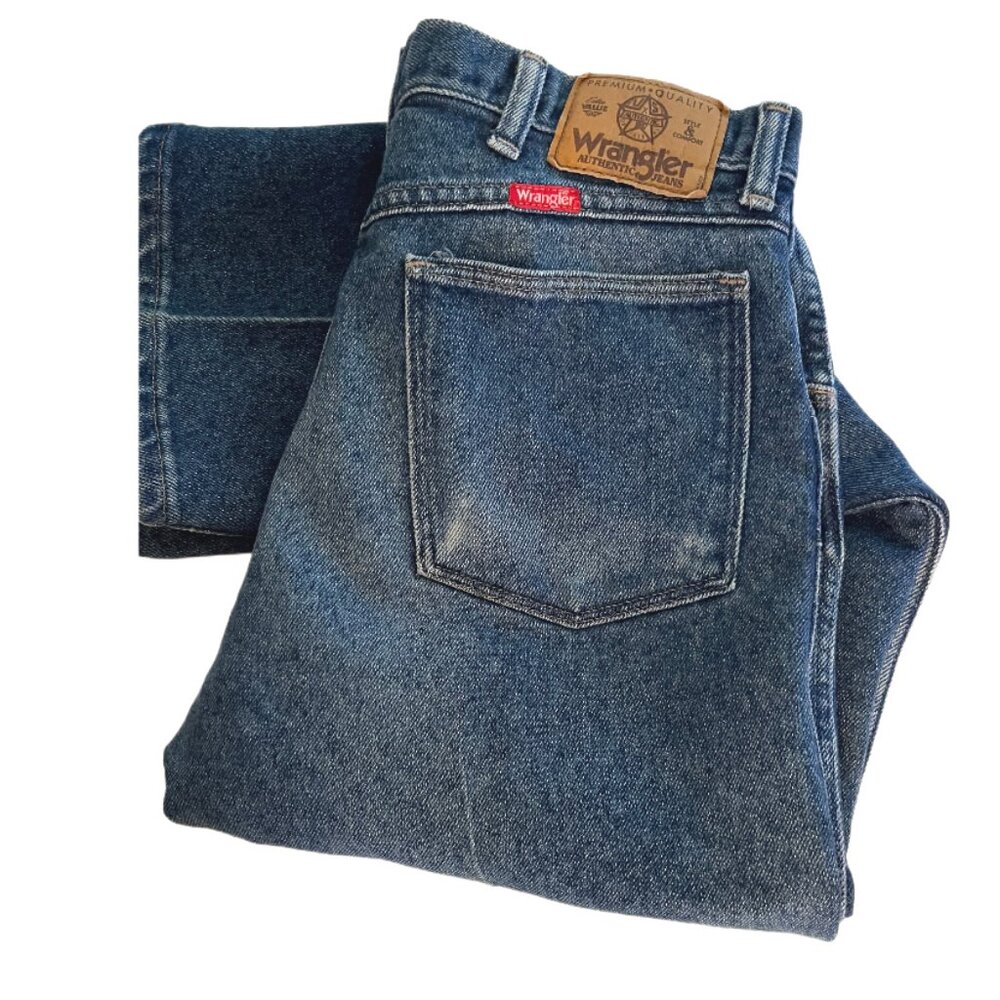 Men's Medium Wash Semi Distressed Wrangler Jeans Size 34 X 30